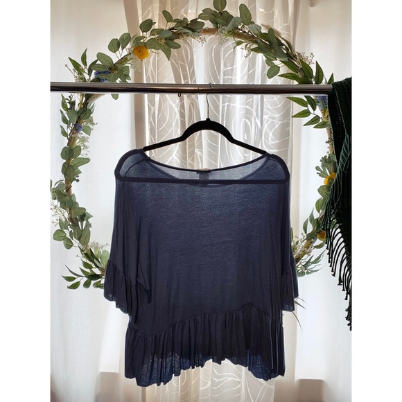 Blue, short sleeve top. - Picture 2 of 3